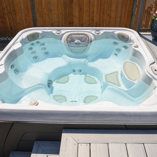 Serenity 6600 hot tub water